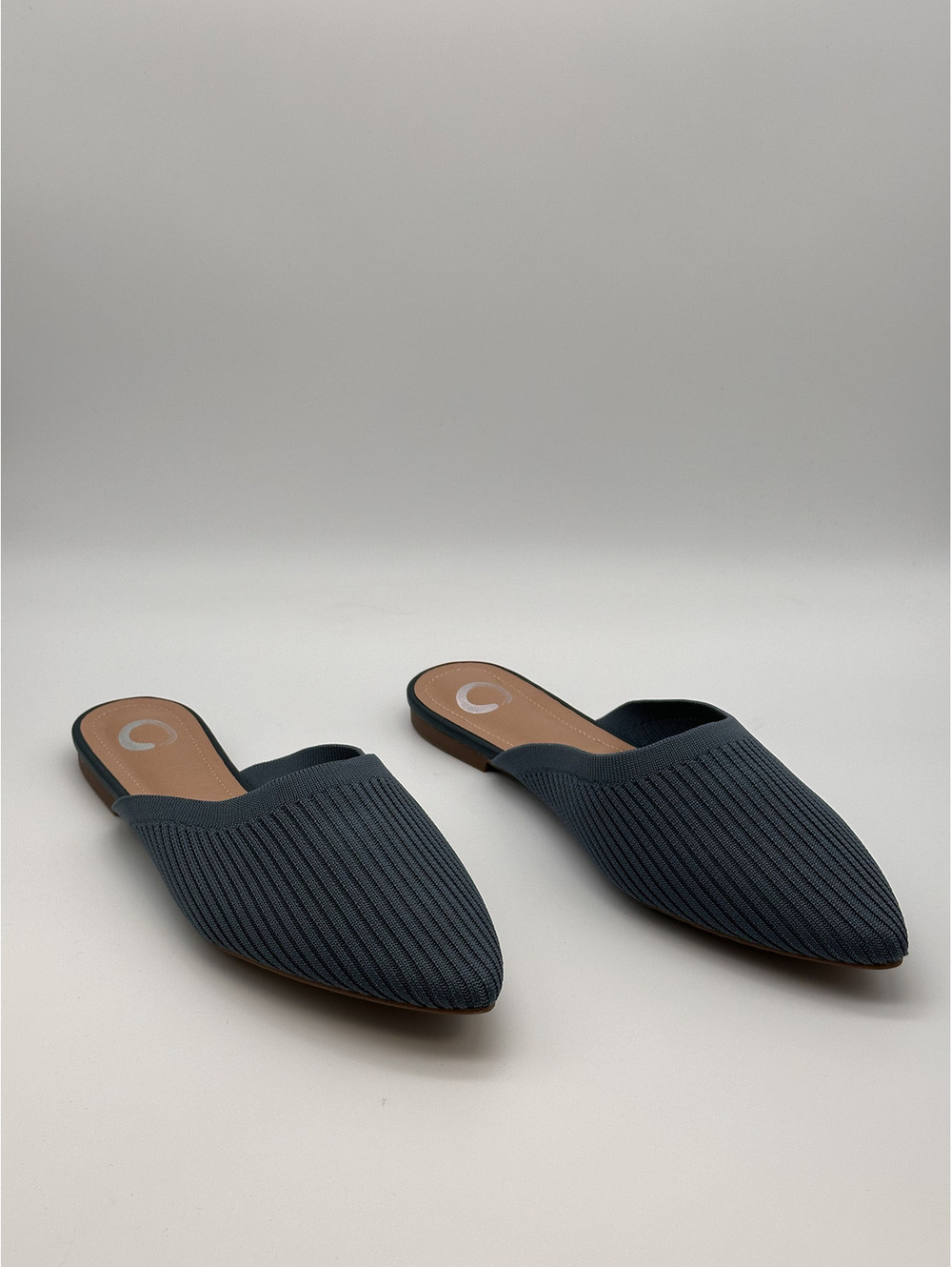 Aniee Blue Pointed Slip-On Flats Size 12